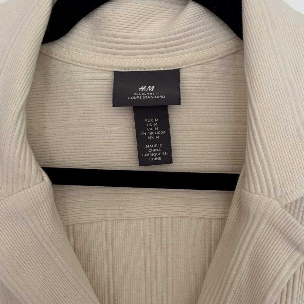 H&M Beige Ribbed Shirt - Picture 2 of 3